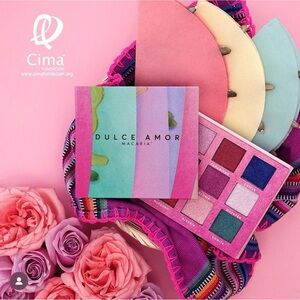 Macaria Dulce Amor Eyeshadow Palette -